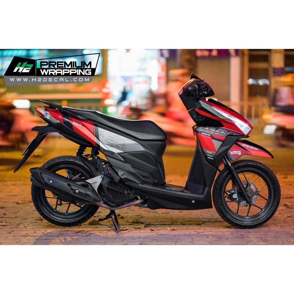 TEM TRÙM XE VARIO ĐỎ XÁM THIẾT KẾ ĐỘC QUYỀN BỞI H2 STUDIO