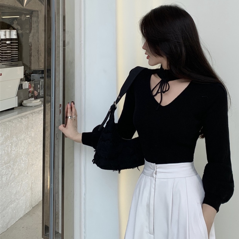 Áo len Pure Cube tay dài cổ chữ V thiết kế khoét lỗ thời trang mùa thu cho nữ