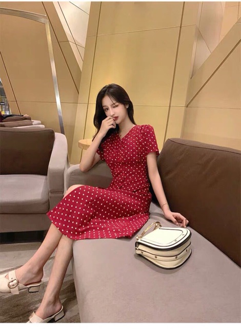 [Mã WAMST112 giảm 25k đơn 150k] WADD31 giảm30% tối đa 25k - Đầm Bi Đỏ Nhún Ngực xt | BigBuy360 - bigbuy360.vn