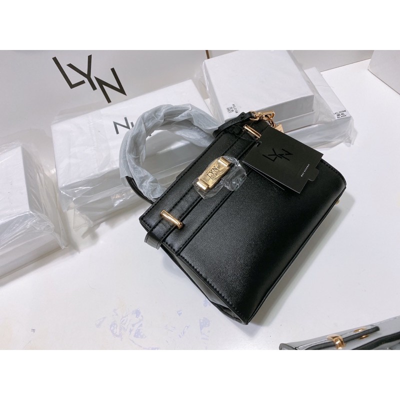 𝐓𝐮́𝐢 𝐋𝐲𝐧 𝐀𝐓𝐋𝐀𝐍𝐓𝐈𝐒 𝐒 𝐇𝐀𝐍𝐃𝐁𝐀𝐆𝐒