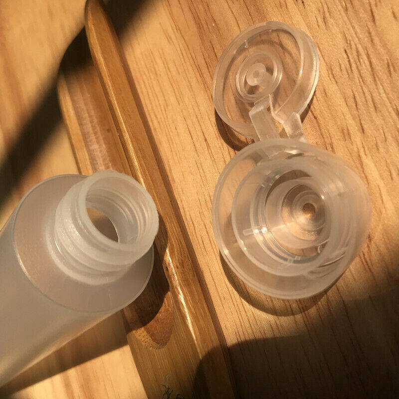 (Hàng Mới Về) Chai Rỗng 30 / 50ml Có Nắp Dùng Đựng Mỹ Phẩm Khi Đi Du Lịch