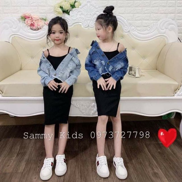 Com bo 2set yếm nhung