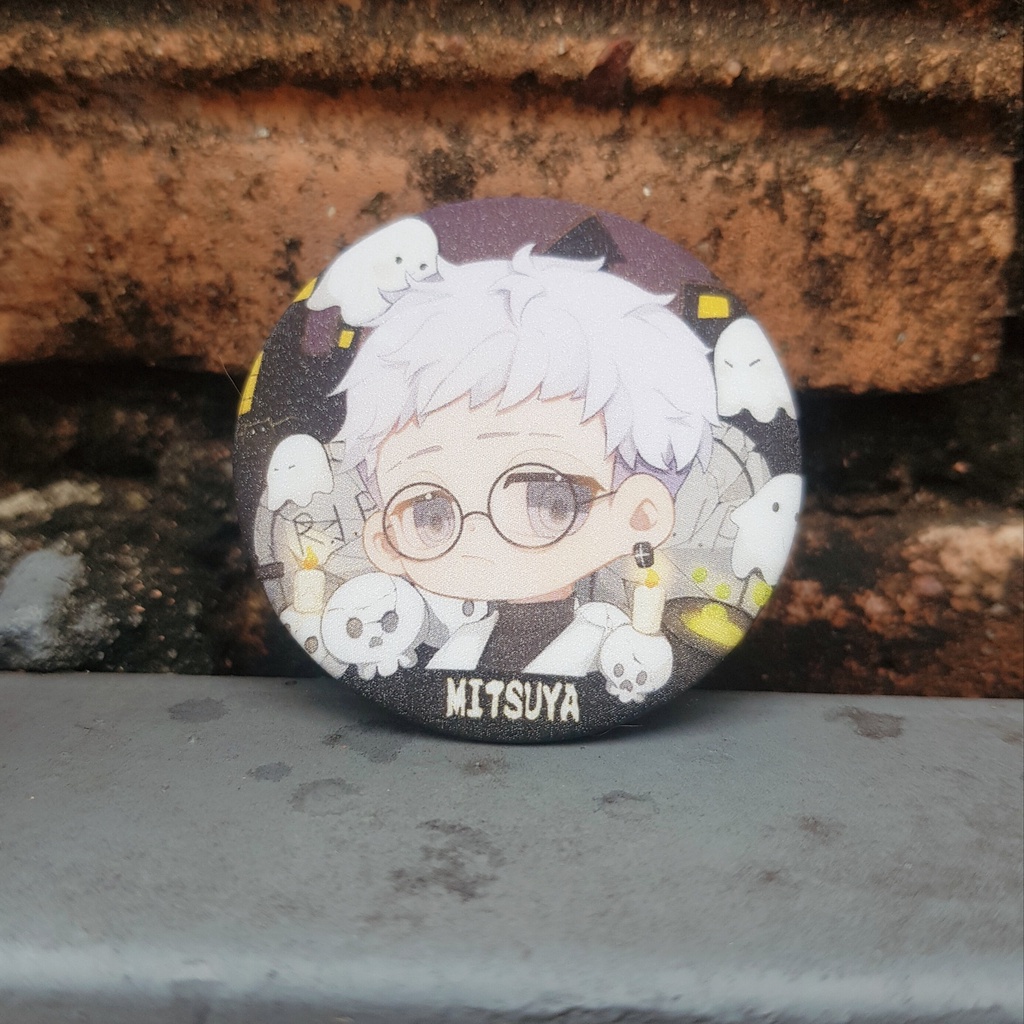 Huy hiệu Tokyo Revengers 8 nhân vật phiên bản Halloween