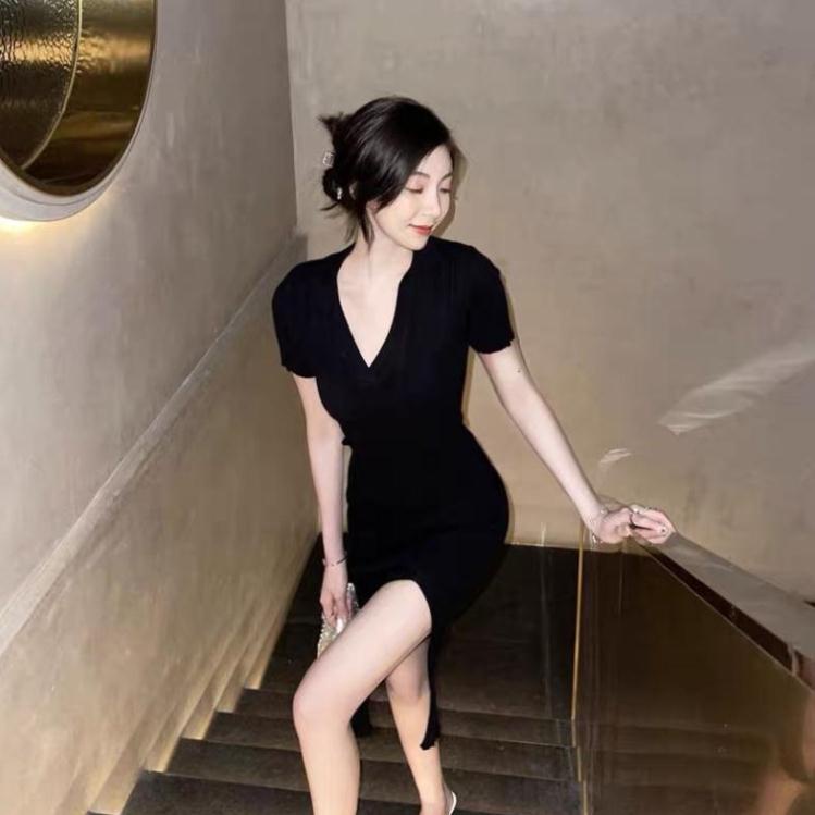⚜️ (HÌNH THỰC TẾ CẬN CẢNH ) Đầm Thun boddy sẻ đùi tay ngắn tôn dáng , mặc thoải mái lắm luôn ạ - 👗 (F1) CUTE ⚜️