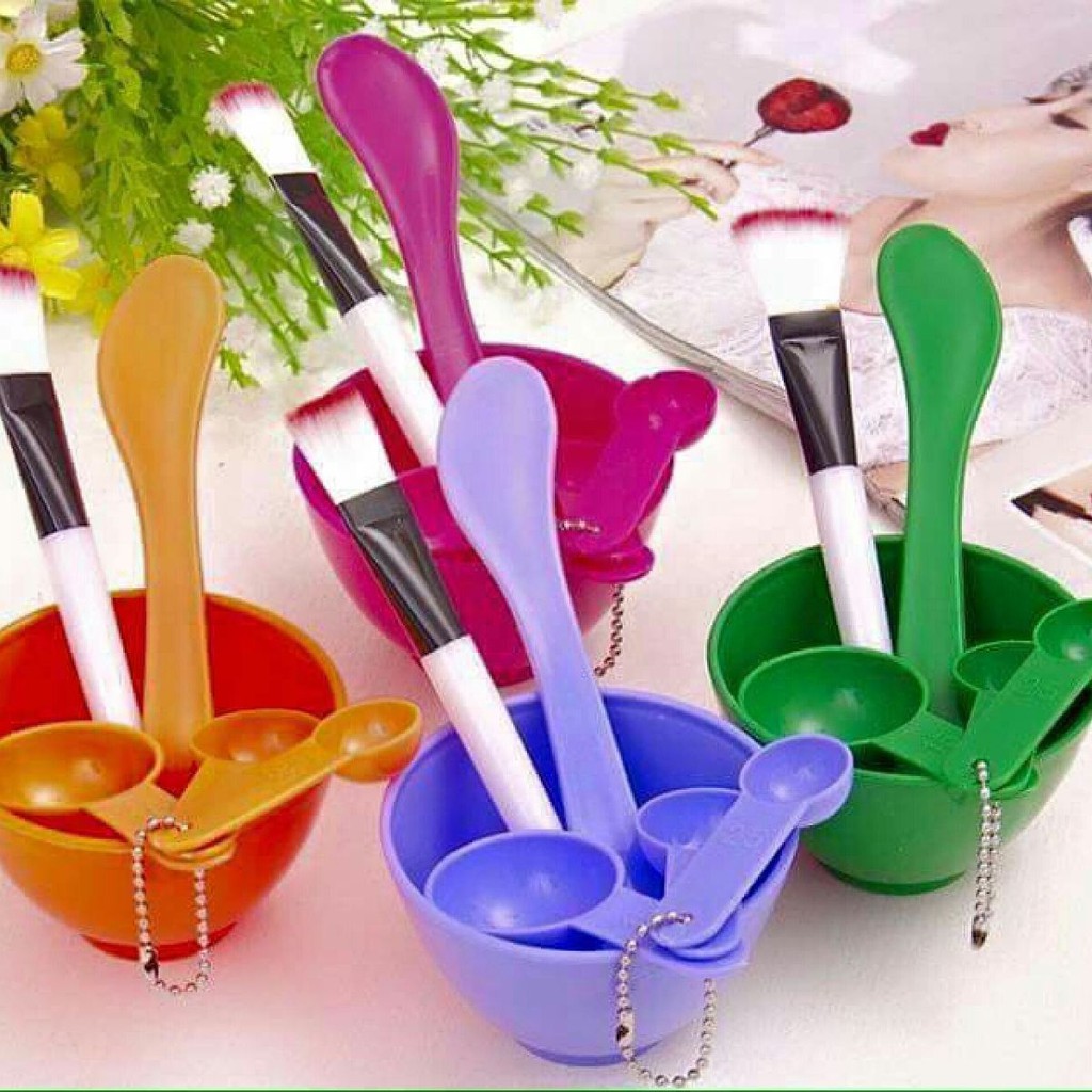 Bộ chén muỗng đắp mặt nạ 5 món tiên lợi
