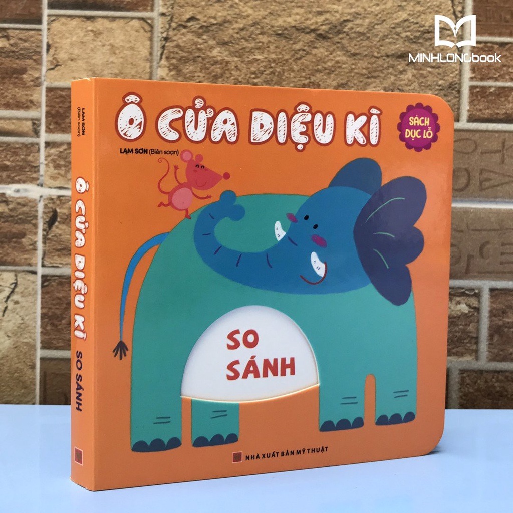 Sách - Ô cửa diệu kỳ (Sách đục lỗ) bộ 4 cuốn: Số đếm  - Màu sắc - Hình dạng - So sánh - ML-GD08