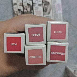 (Sale 50%) Son kem theBalm Meet Matte Hughes