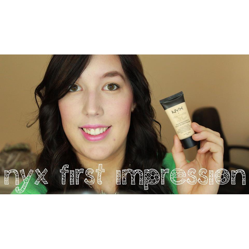 Kem nền NYX Stay Matte But Not Flat Liquid Foundation