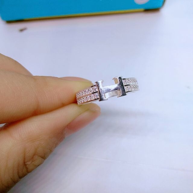 NHẪN NỮ BẠC TA - NHẪN CHỮ H VIỀN ĐÁ