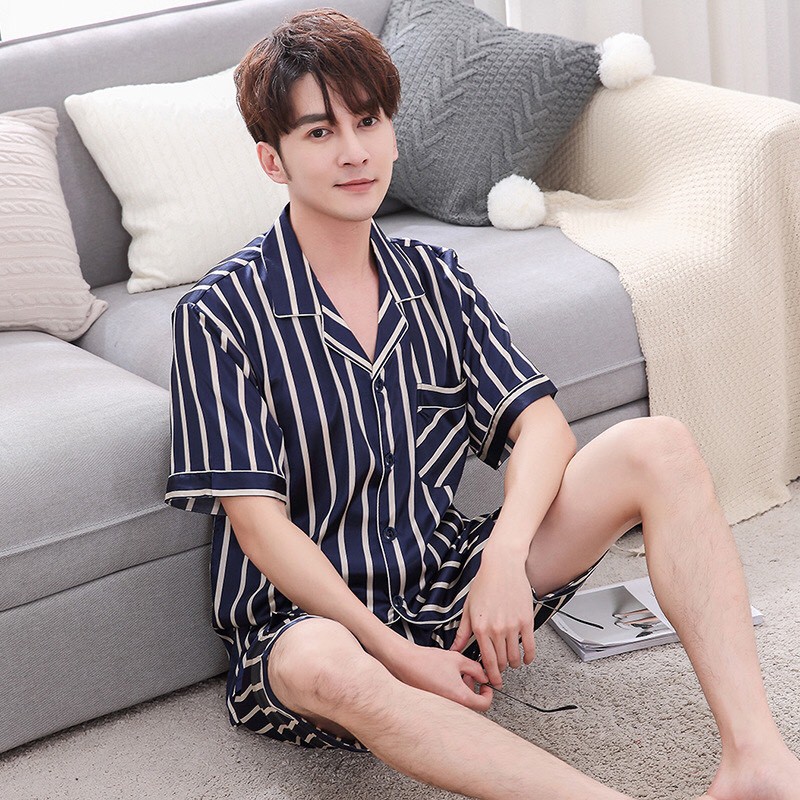 Pijama cộc tay nam nữ - Bộ đồ ngủ mặc nhà chất lụa phi bóng họa tiết kẻ sọc dọc (Hàng có sẵn)