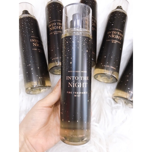Xịt thơm Bath and Body Works Into The Night Mist 236ml