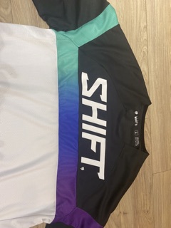 Áo cào cào Shift hàng xuất dư