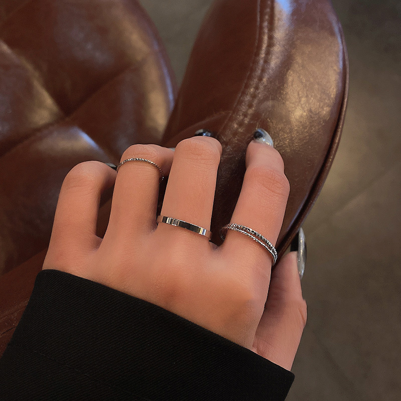 Nhẫn Hở Có Thể Điều Chỉnh Kích Cỡ