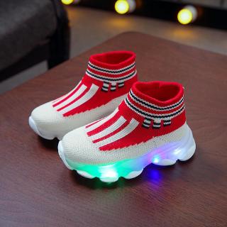 Giày Sneaker đế chống trượt cho bé
