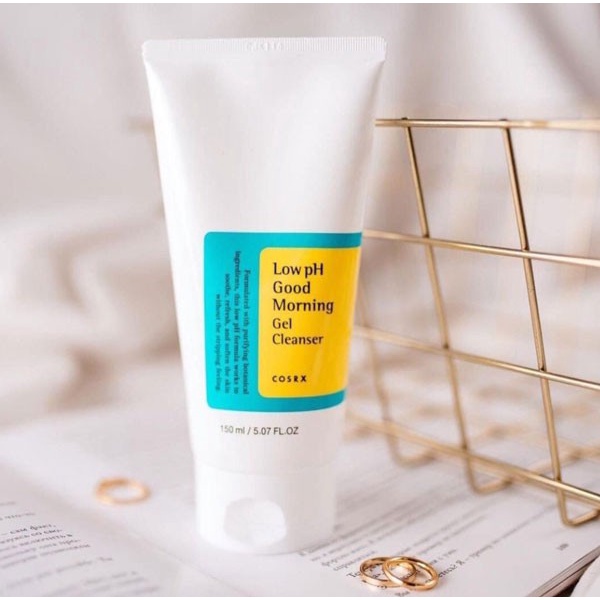 Sữa Rửa Mặt Cosrx Low PH Good Morning Gel Cleanser Dạng Gel Chiết Từ Dầu Cây Trà