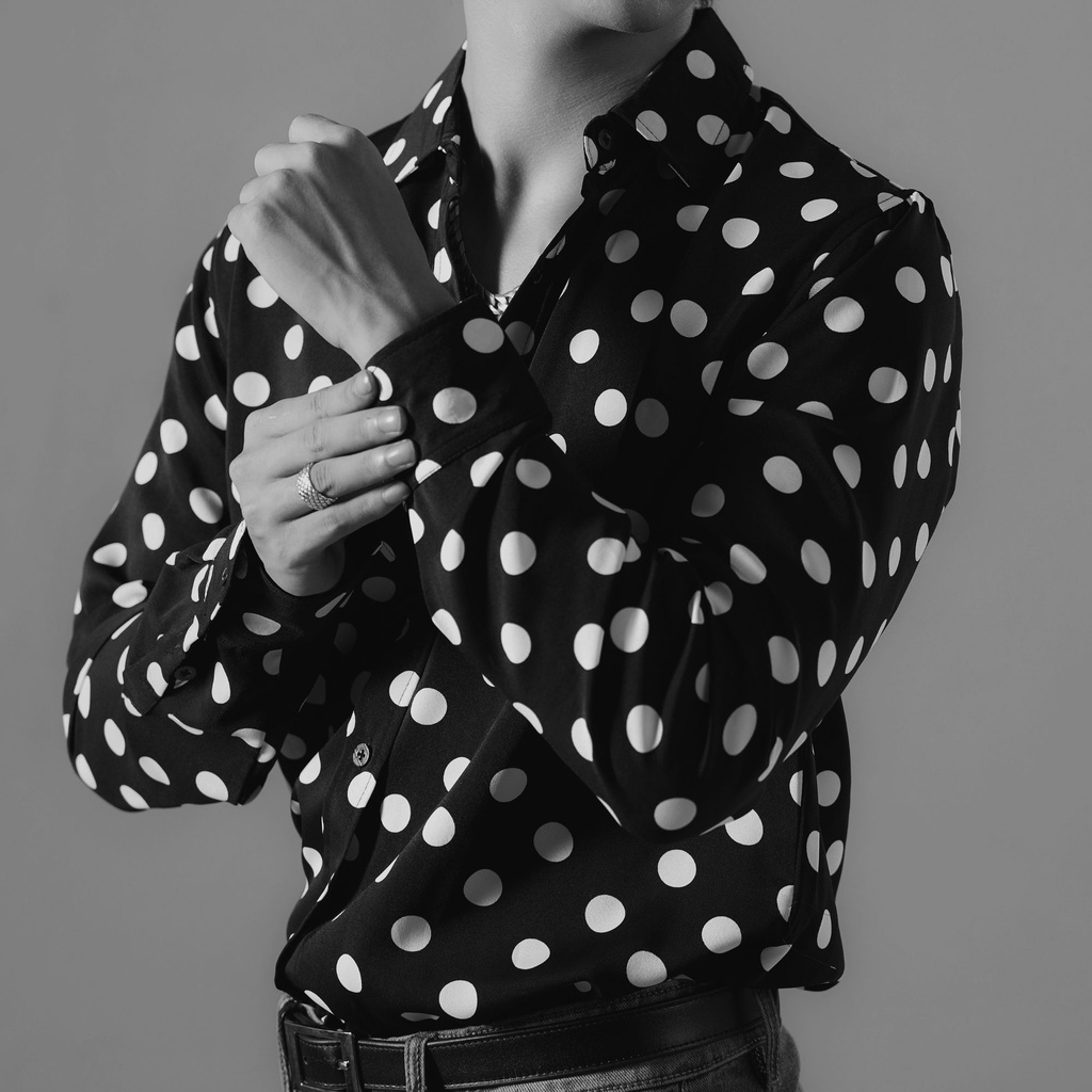 Áo sơ mi nam dài tay chấm bi to SUPER POLKA DOT August chính hãng, lỗi 1 đổi 1.