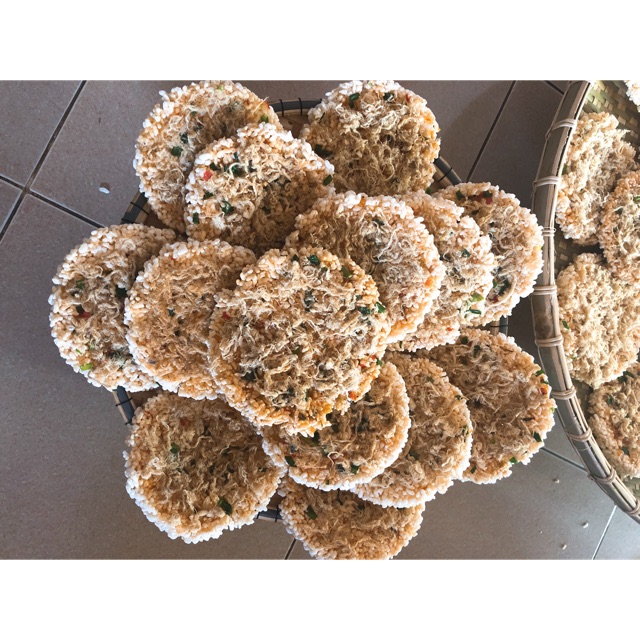 Cơm cháy chà bông