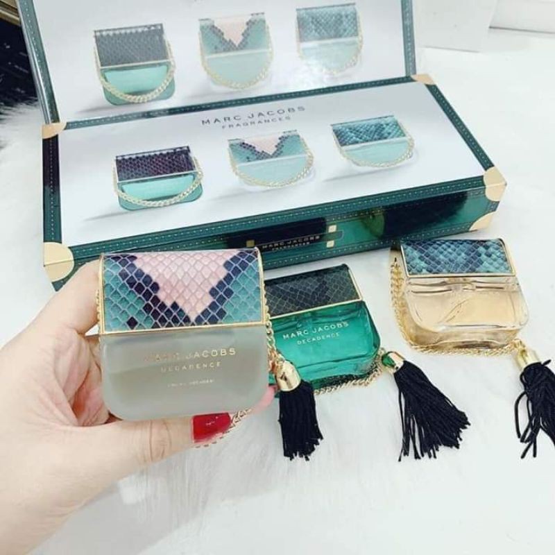 Bộ Set Nước Hoa Mini Marc Jacobs Decadence 3 chai / 25ml Cuốn Hút