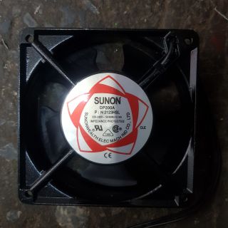 Quạt Thông Gió Vuông 12cm