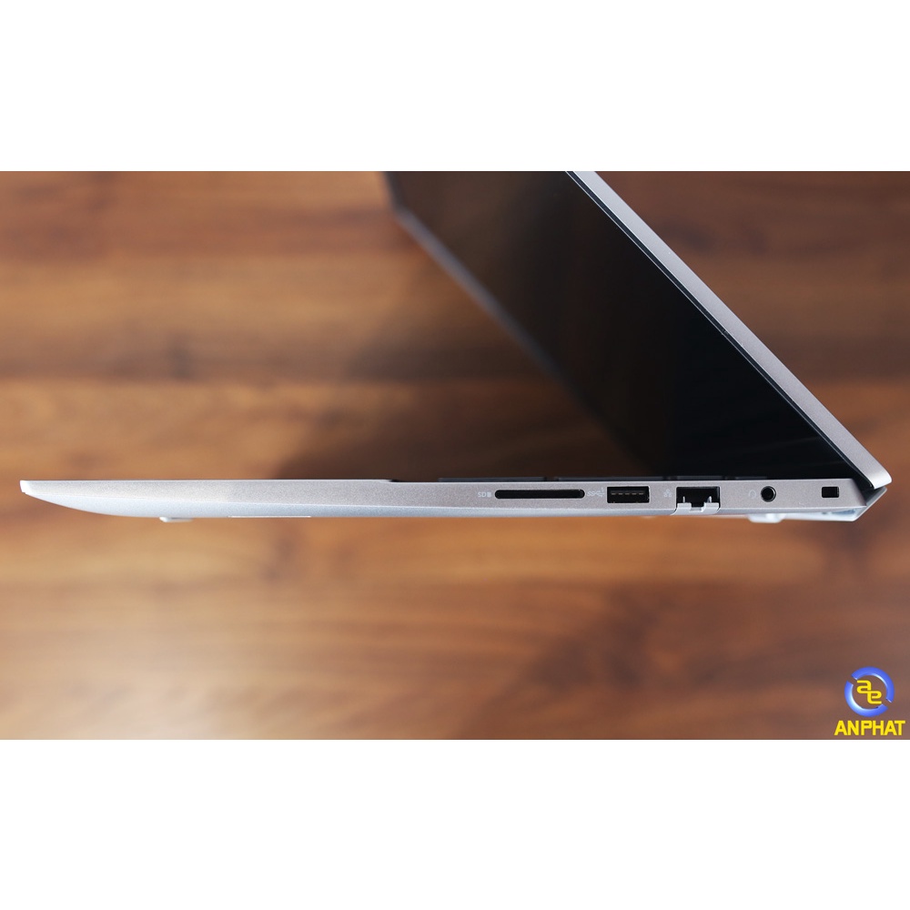 Laptop Dell Vostro 5620 V6I5405W1 (i5-1240P | 16 inch FHD+)