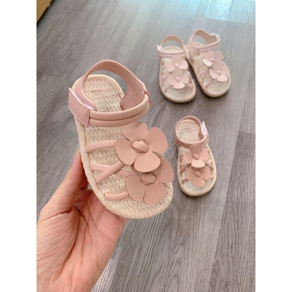 Sandal hoa đế kếp mềm cho bé sz 21-25