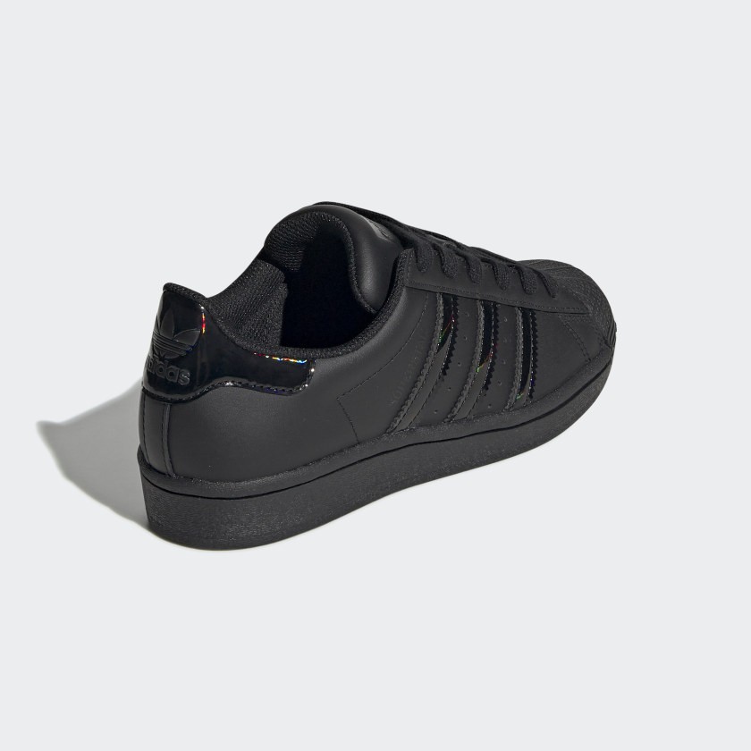 Giày sneaker adidas Superstar Core Black chính hãng