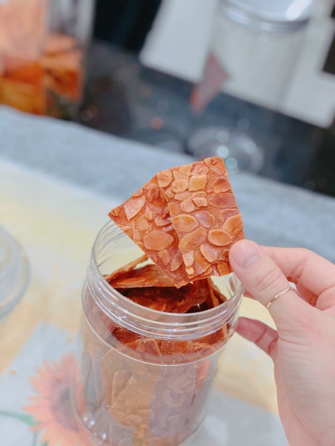 Bánh quy hạnh nhân handmade mix vị hộp 500g siêu ngon | BigBuy360 - bigbuy360.vn