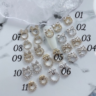 Mẫ charm hot tren đính móng tay chân