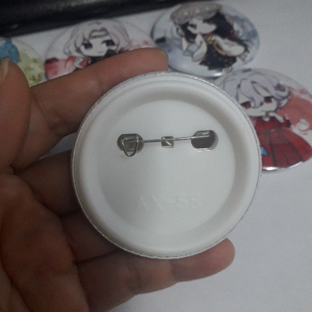 Huy hiệu anime Identity V (combo 6 cái 55k)