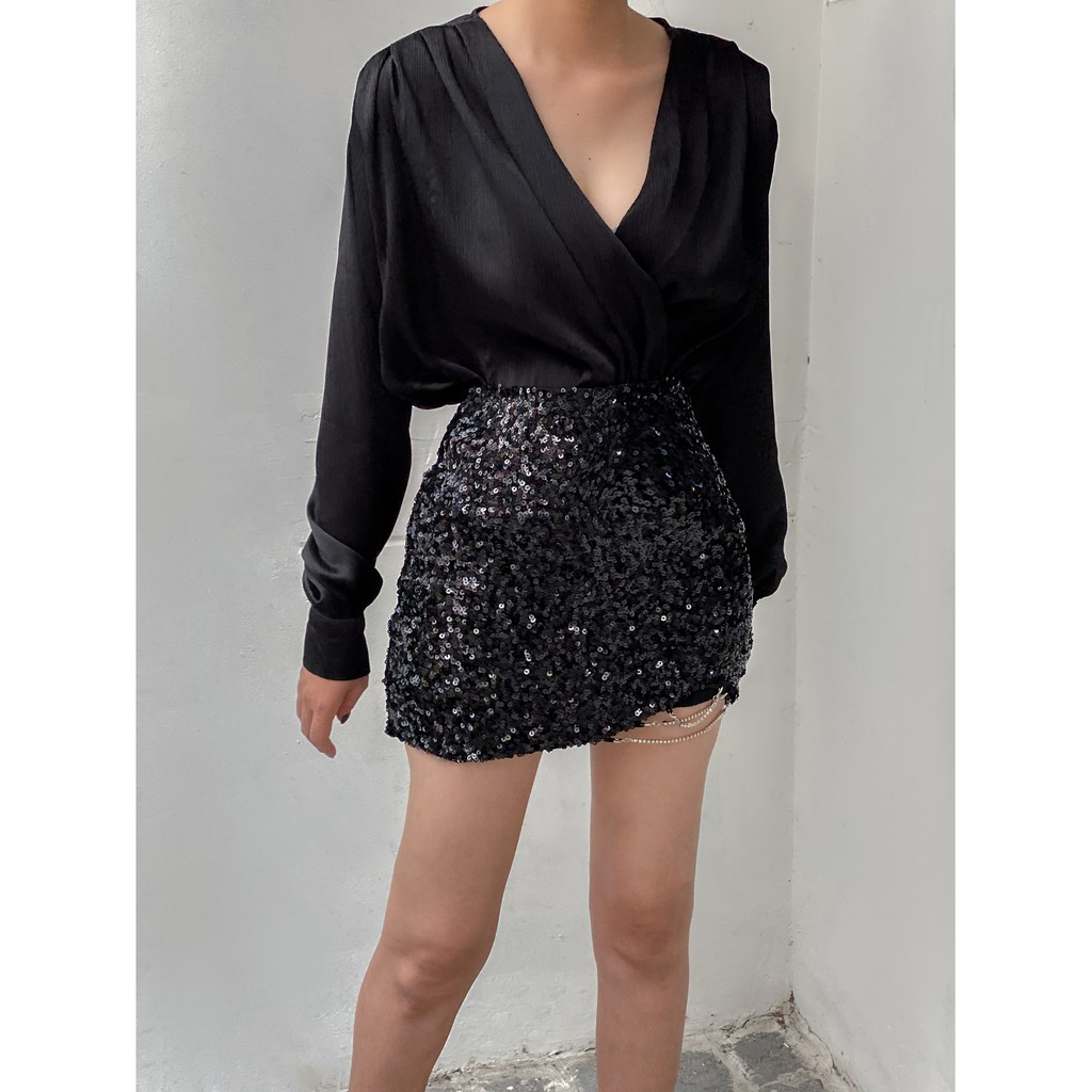 Bodysuit Satin Cổ V