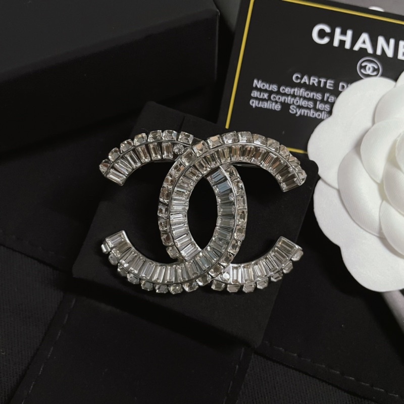 Cài áo SC thương hiệu sang chảnh