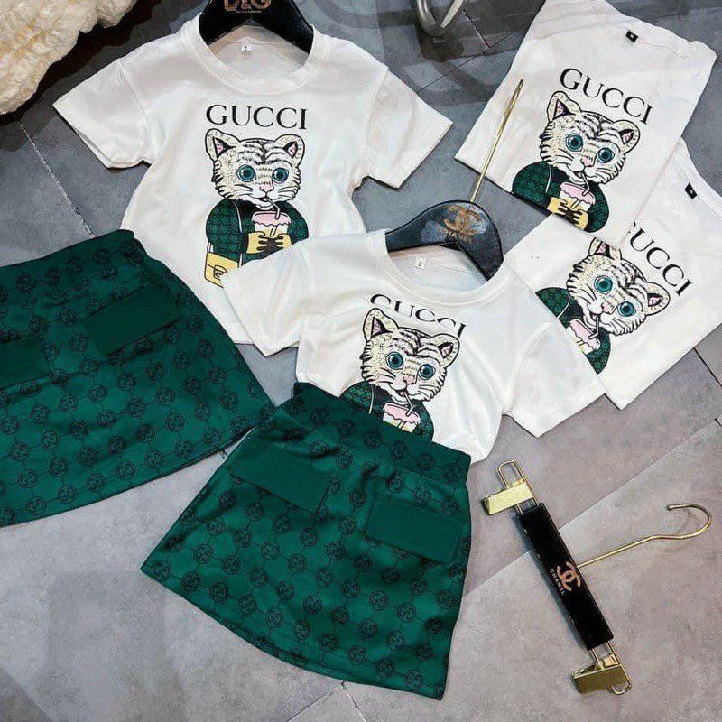 SET ÁO TRẮNG IN MÈO KÈM CHÂN VÁY CHO BÉ