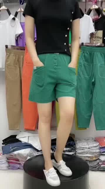 Quần Short Kaki Nữ Bigsize Nhiều Màu Phối Khuy Sang Chảnh, Quần Đùi Nữ Chất Kaki | BigBuy360 - bigbuy360.vn