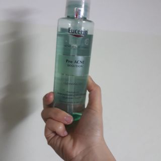 Sữa rửa mặt Eucerin pro acne solution