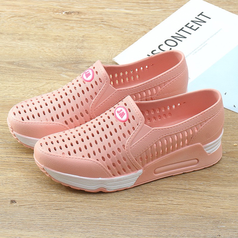 [Mã FAGREEN245 giảm tới 30K đơn 99K] (HOT 2021) Giày nhựa nữ cao cấp siêu nhẹ, siêu êm - SB64 | BigBuy360 - bigbuy360.vn