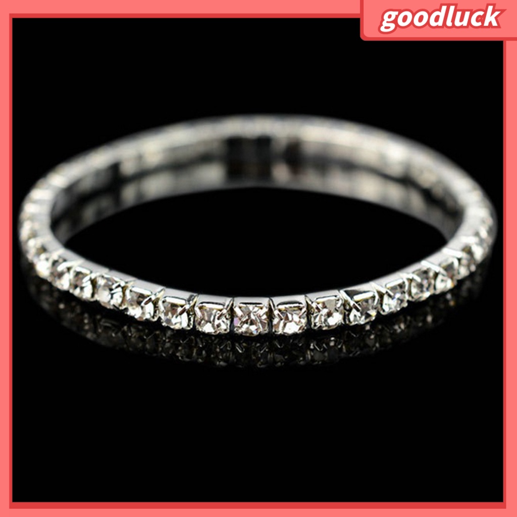 Vòng tay đính đá lấp lánh hợp thời trang