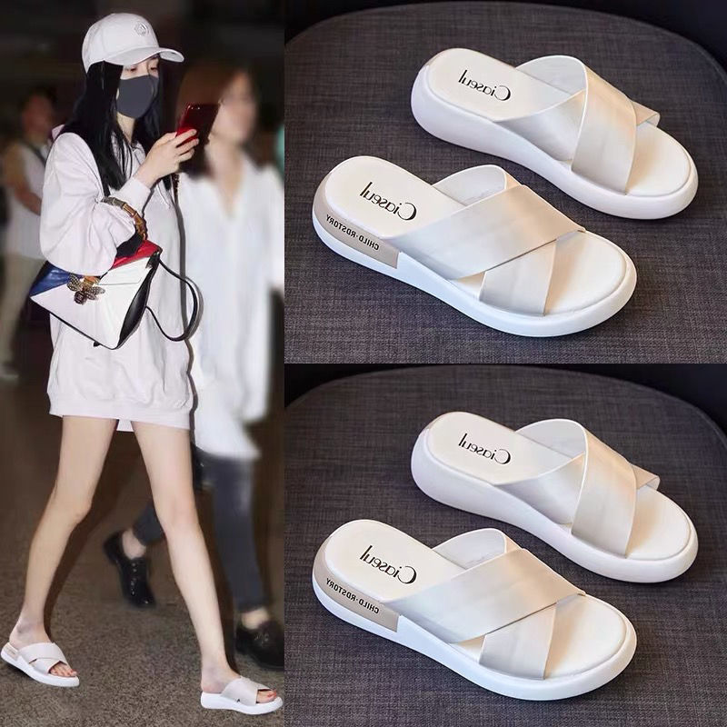 Dép Sandal Đế Dày Thời Trang Mùa Hè Dành Cho Nữ / Size 35-40