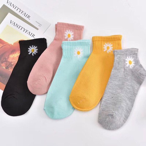 Set 10 đôi tất Hoa Cúc Hot Trend kèm túi rút xịn sò