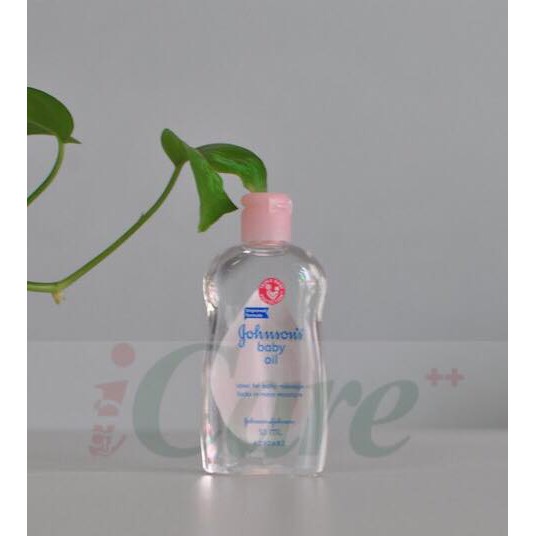 DẦU MASSAGE VÀ DƯỠNG ẨM JOHNSON'S BABY OIL