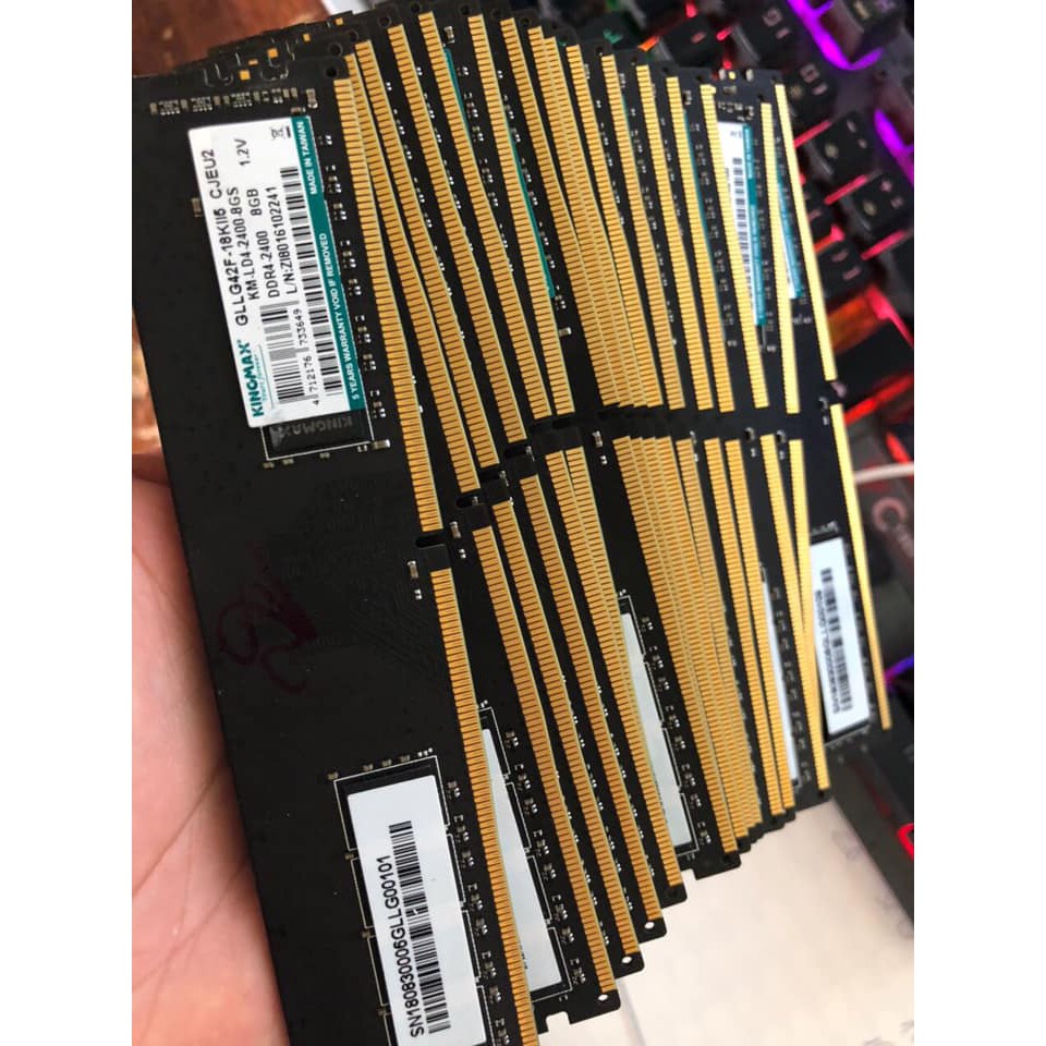 Ram 8G Ddr4 bus 2400, 8G ddr3 bus 1600 cũ