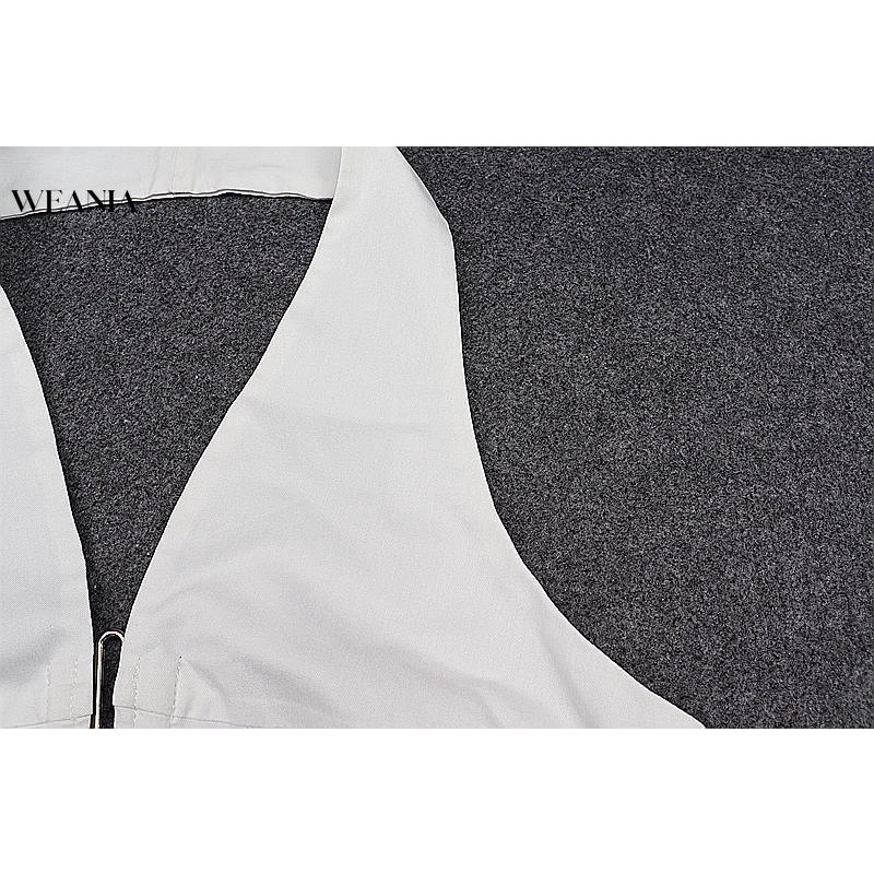 Áo Tank Top Cổ Chữ V Thiết Kế Hở Lưng Quyến Rũ