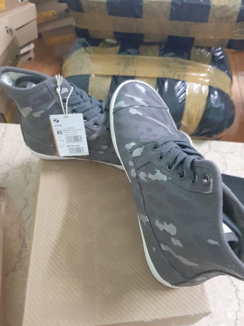 Giầy zeal nam size 400 | BigBuy360 - bigbuy360.vn