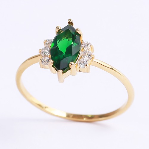 Nhẫn bạc nữ đẹp mạ vàng đá Cz xanh hạt dưa Gix Jewel SPGN01