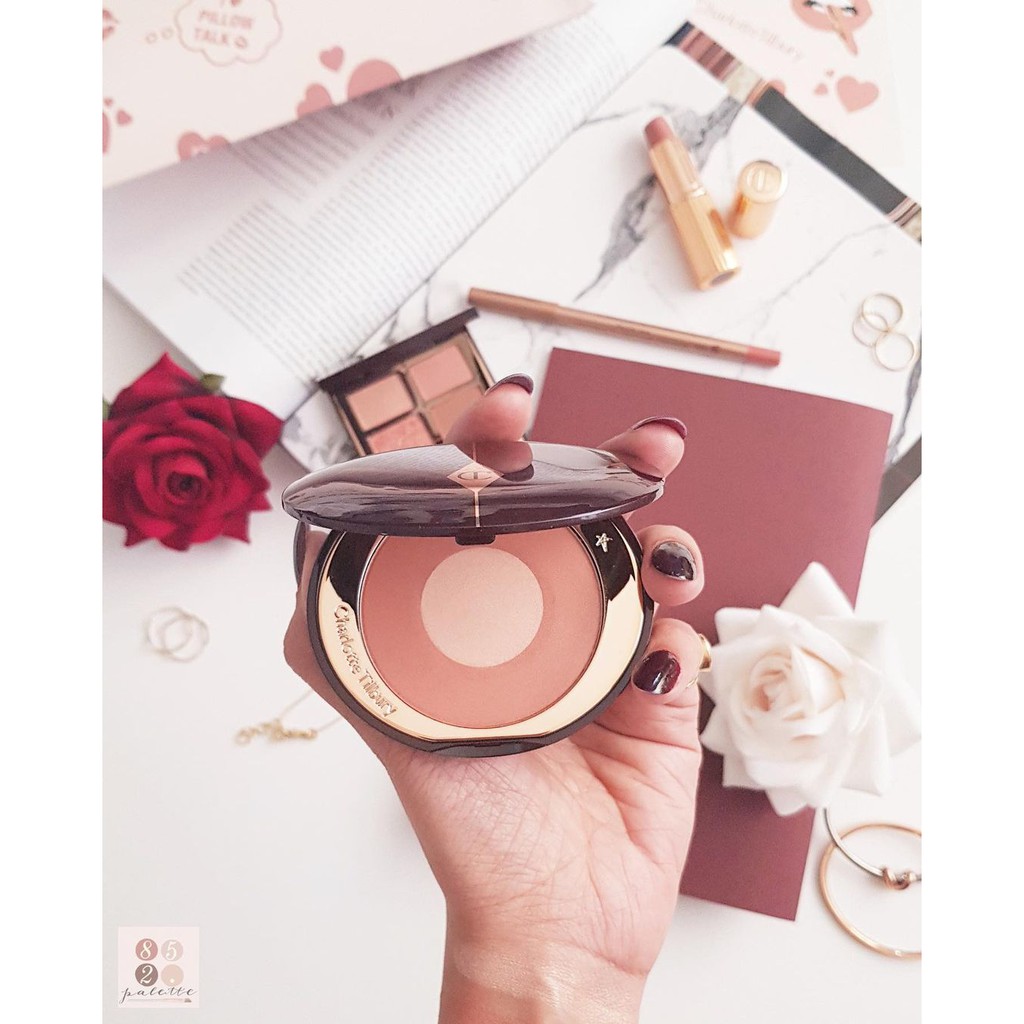 Phấn má Charlotte Tilbury Cheek To Chic