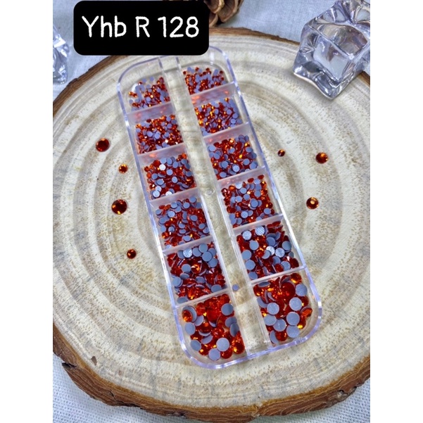 Đá YHB sáng đẹp 1400v/khay