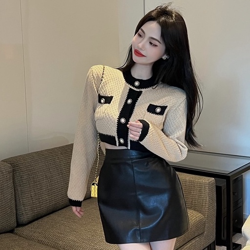 Bộ Áo Cardigan Dệt Kim Dáng Ngắn Phối Màu Tương Phản + Chân Váy pu Lưng Cao Thời Trang Hàn Quốc Cho Nữ