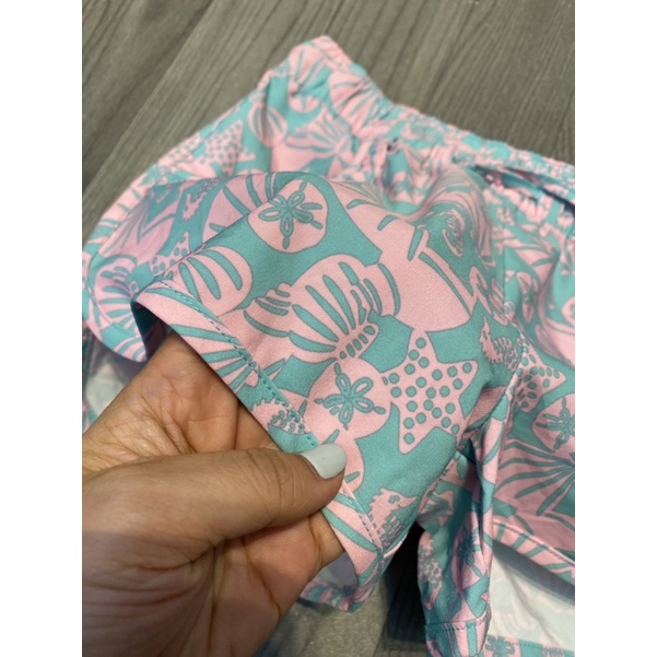 Quần shorts bé gái có size người lớn 55kg>
