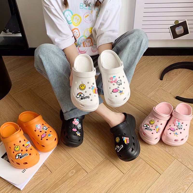 Dép cross/ sục cross trơn độn đế cao 4-5cm tặng kèm sticker/ Jibbitz