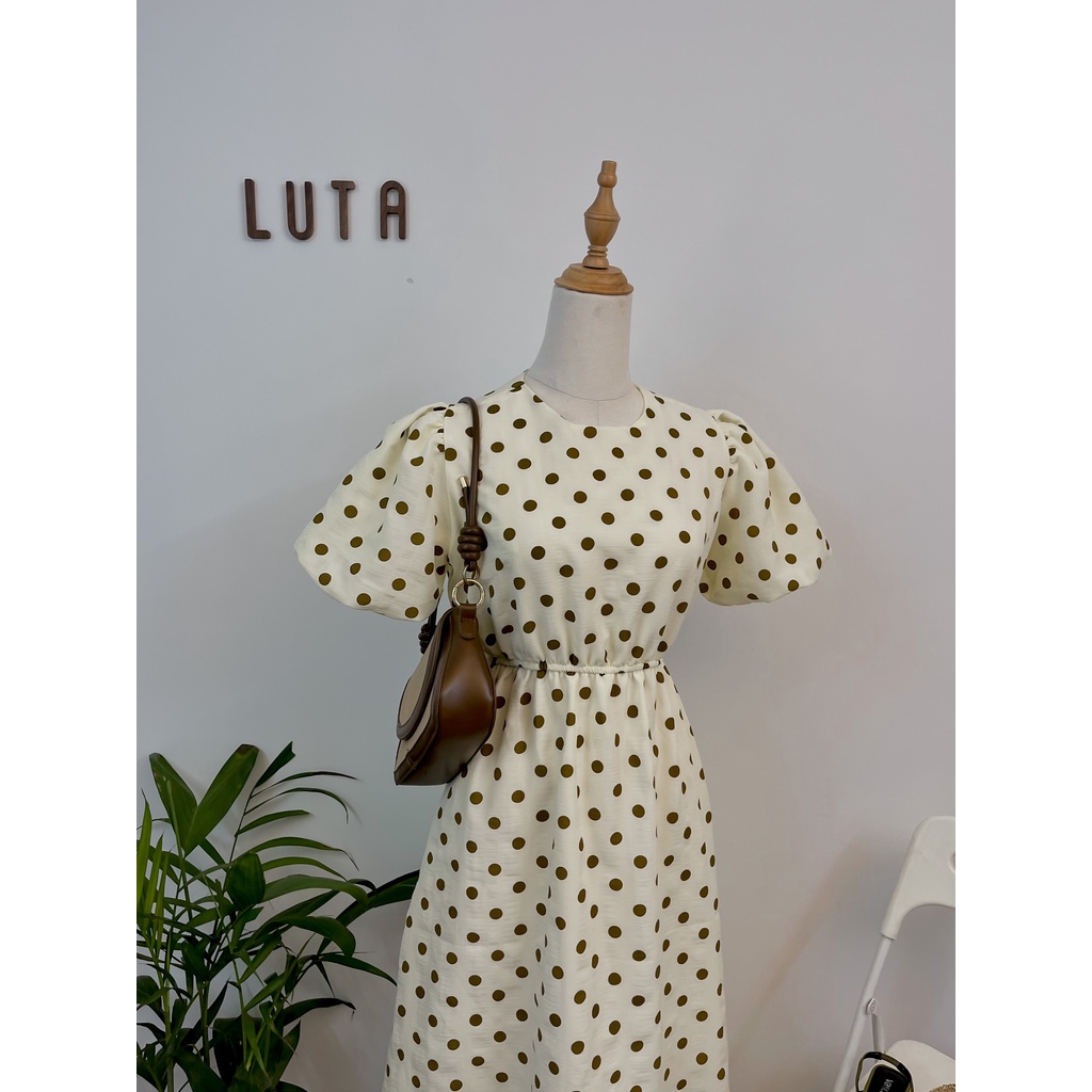 Váy chấm bi freesize