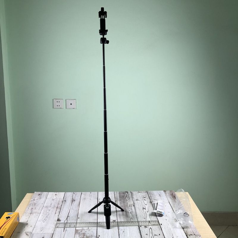 Gậy chụp hình 3 chân Yunteng 9928 chính hãng